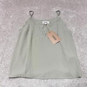 Listicle Blouse Women’s Green Sleeveless Size Large NWT